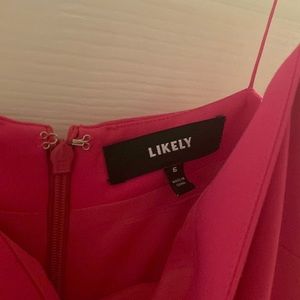 Beautiful, fitted hot pink prom dress!